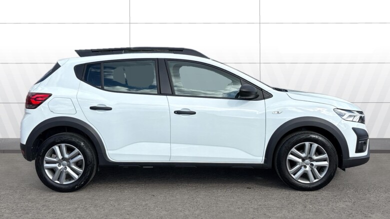 Dacia Sandero Stepway 1.0 TCe Essential 5dr Petrol Hatchback